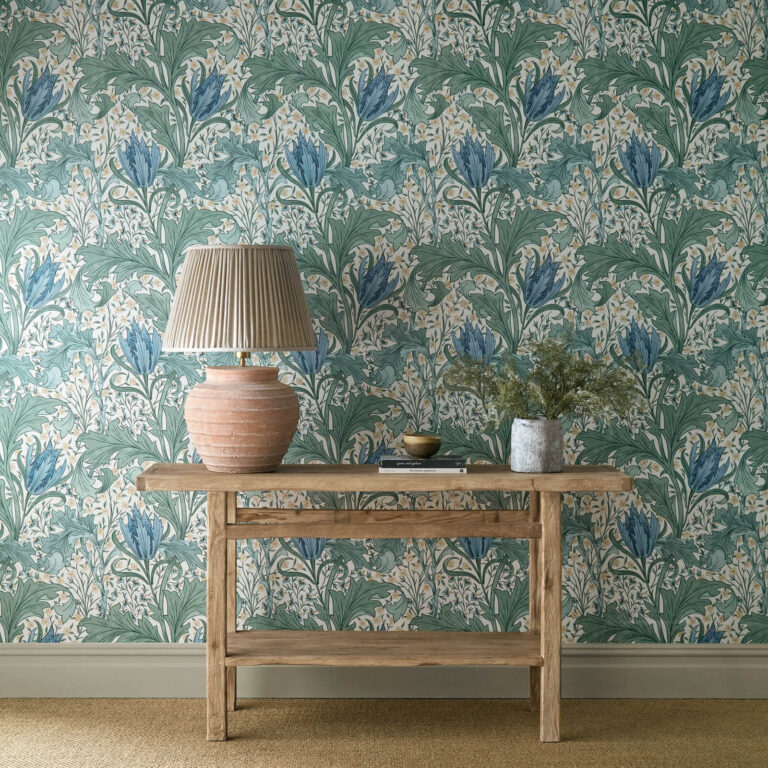 Обои Morris & Co — Lent Lily — Cornflower Blue — 217597