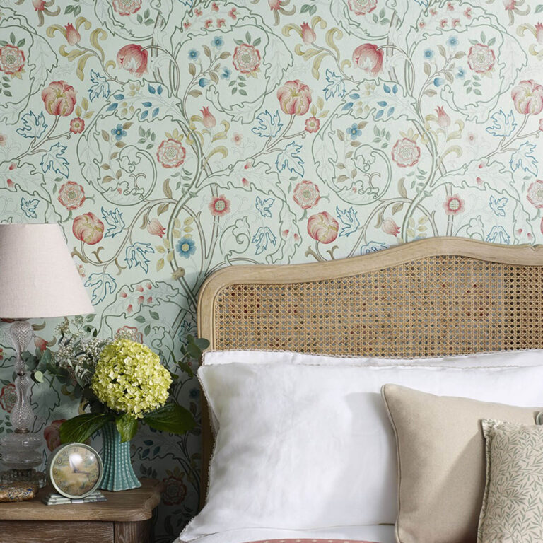Обои Morris & Co — Mary Isobel — Pink/Ivory — 214728