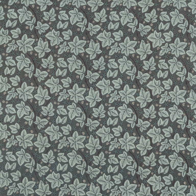 Ткань Morris & Co — Pure Bramble Embroidery — Inky Purple — 236621