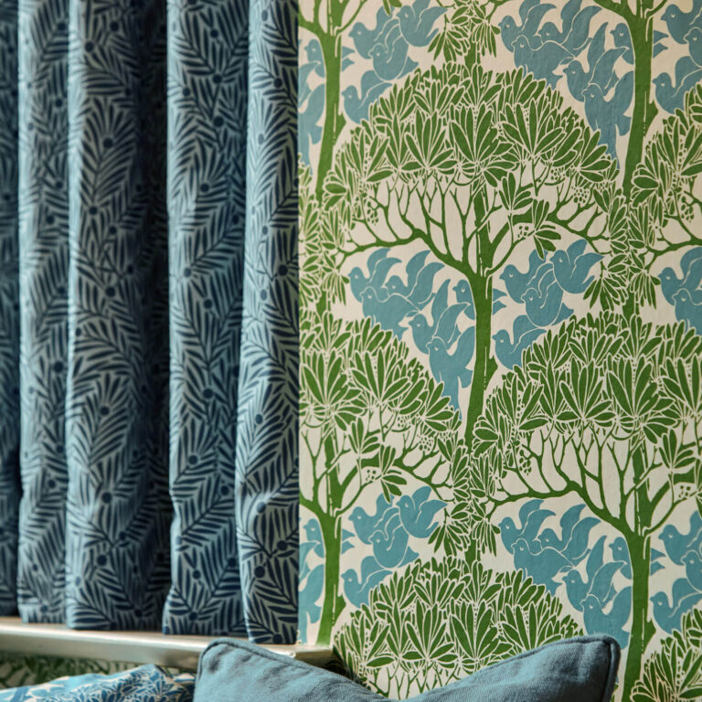 Обои Morris & Co — The Savaric — Garden Green — 217340