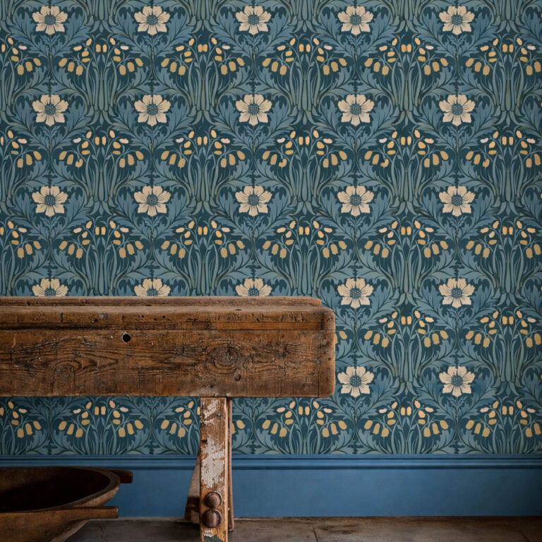 Обои Morris & Co — Woodbell & Anemone — Indigo — 217574